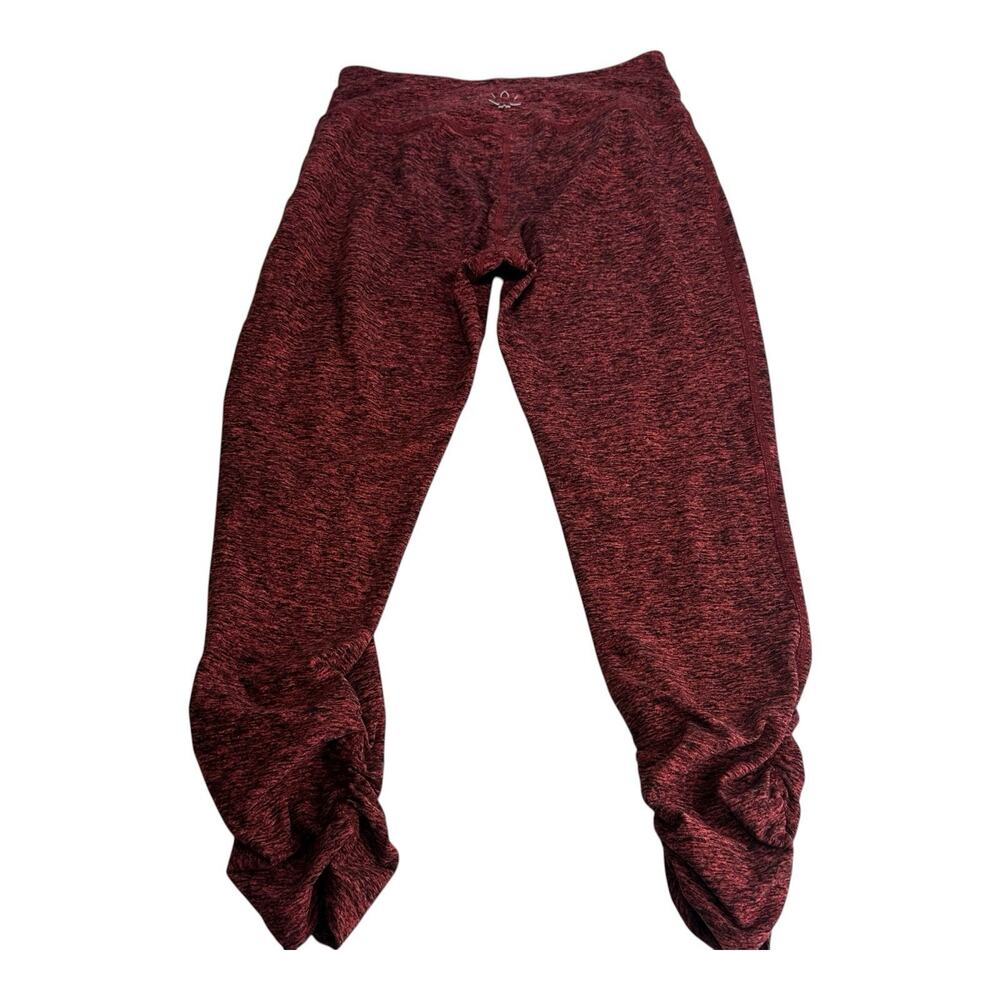 Beyond Yoga Leggings Cropped Capri Ruched red Space Dye Size S